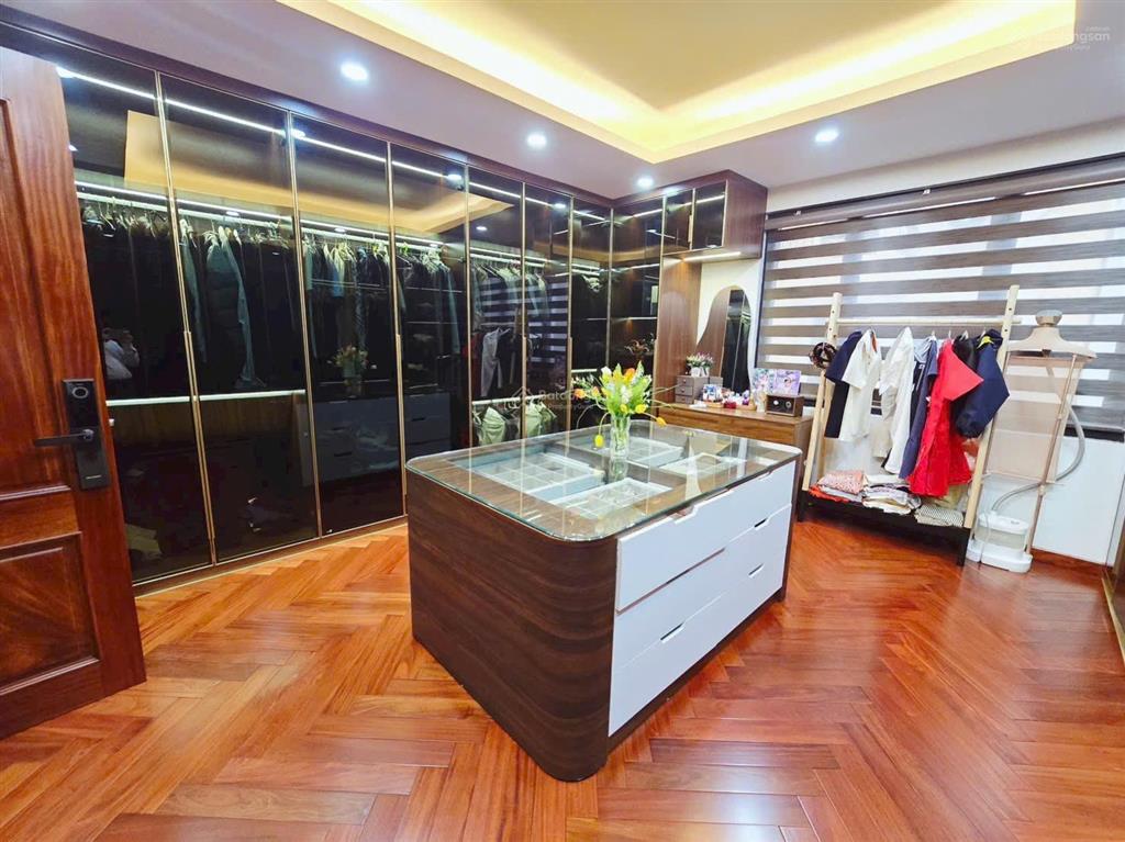 Bán nhà liền kề khu minh tâm 80m2 x 7 tầng tháng máy mt 5m nội thất đẹp, sát đường cổ linh 34.5 tỷ