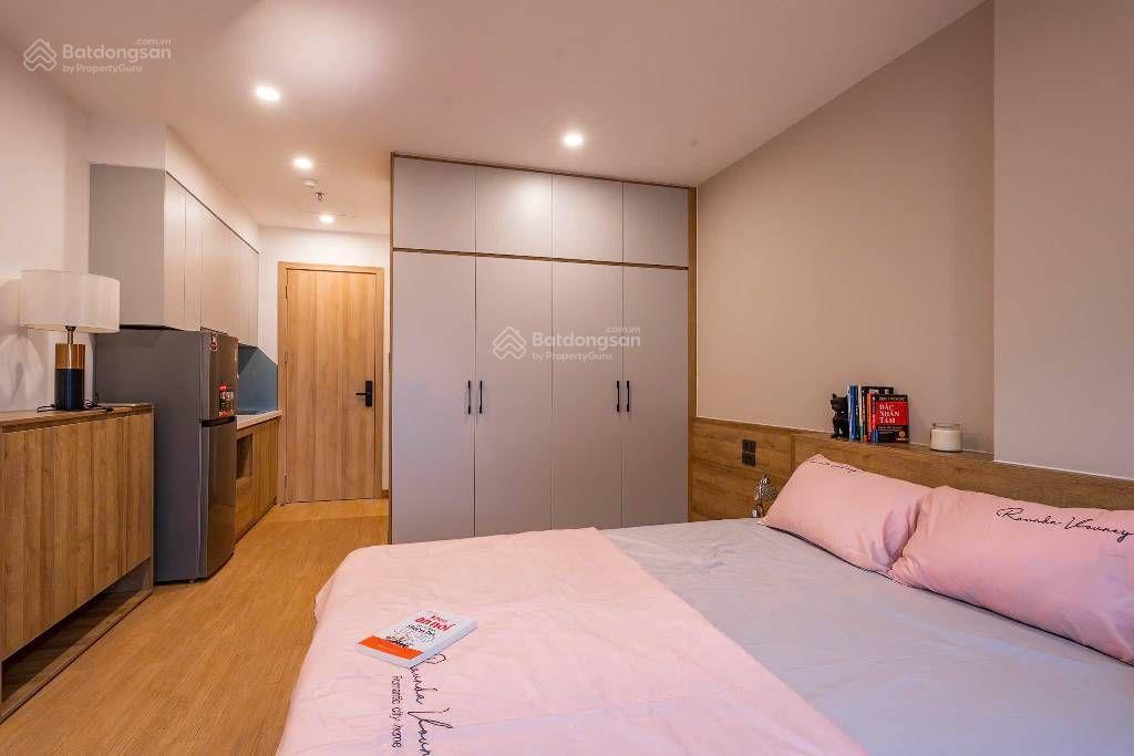 Lcần chuyển nhượng toà nhà 10 tầng phố đồng me cạnh jw mariot dt 185m2 dòng tiền 4 tỷ/ năm 98.8 tỷ