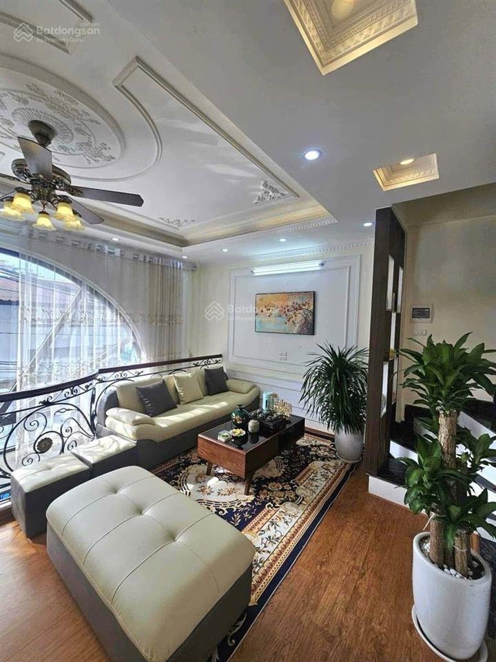 Chủ vay bank khó cầm cự sài đồng 50m2x 6 tầng lô góc ô tô tránh thang máy nội thất xịn, nhỉnh 11 ty