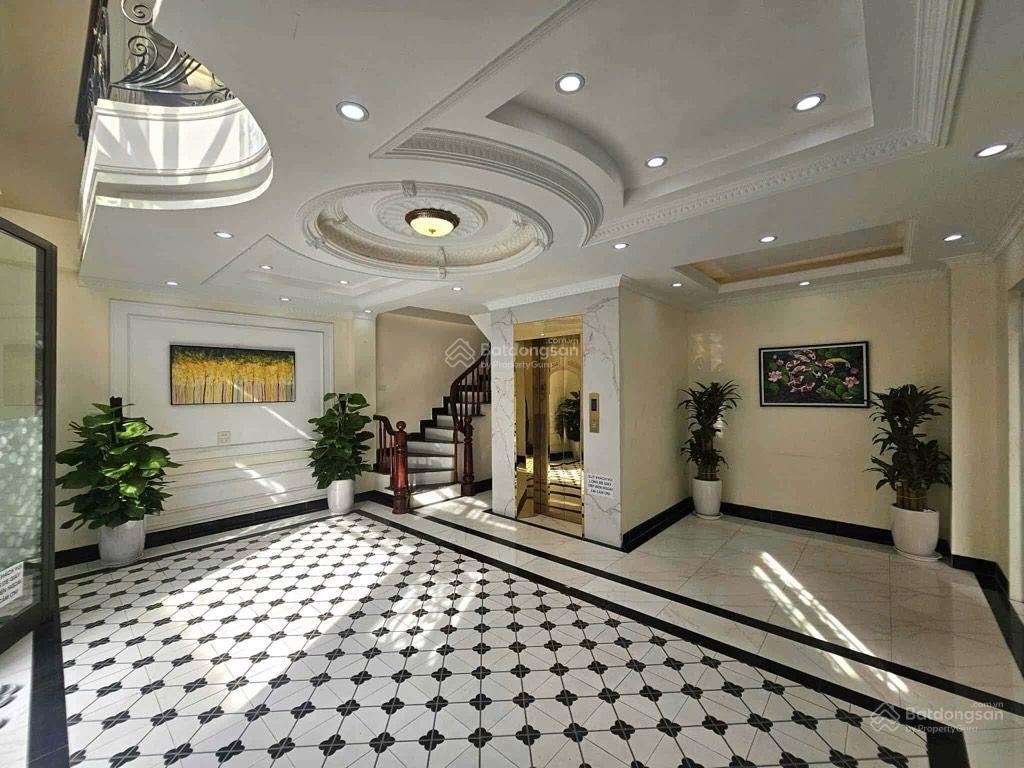 Chủ vay bank khó cầm cự sài đồng 50m2x 6 tầng lô góc ô tô tránh thang máy nội thất xịn, nhỉnh 11 ty