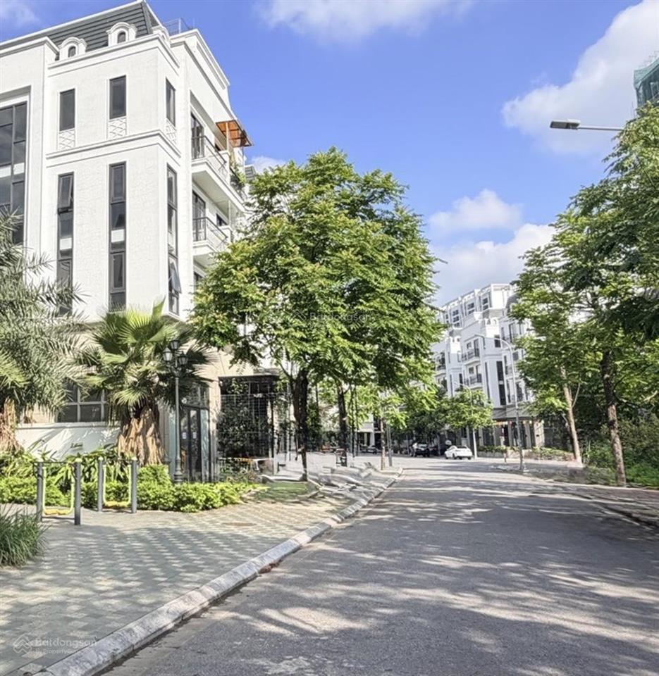 Biệt thự diamond point phúc đồng  long biên  lô góc  view công viên kinh doanh 145m2 chào 52 tỷ