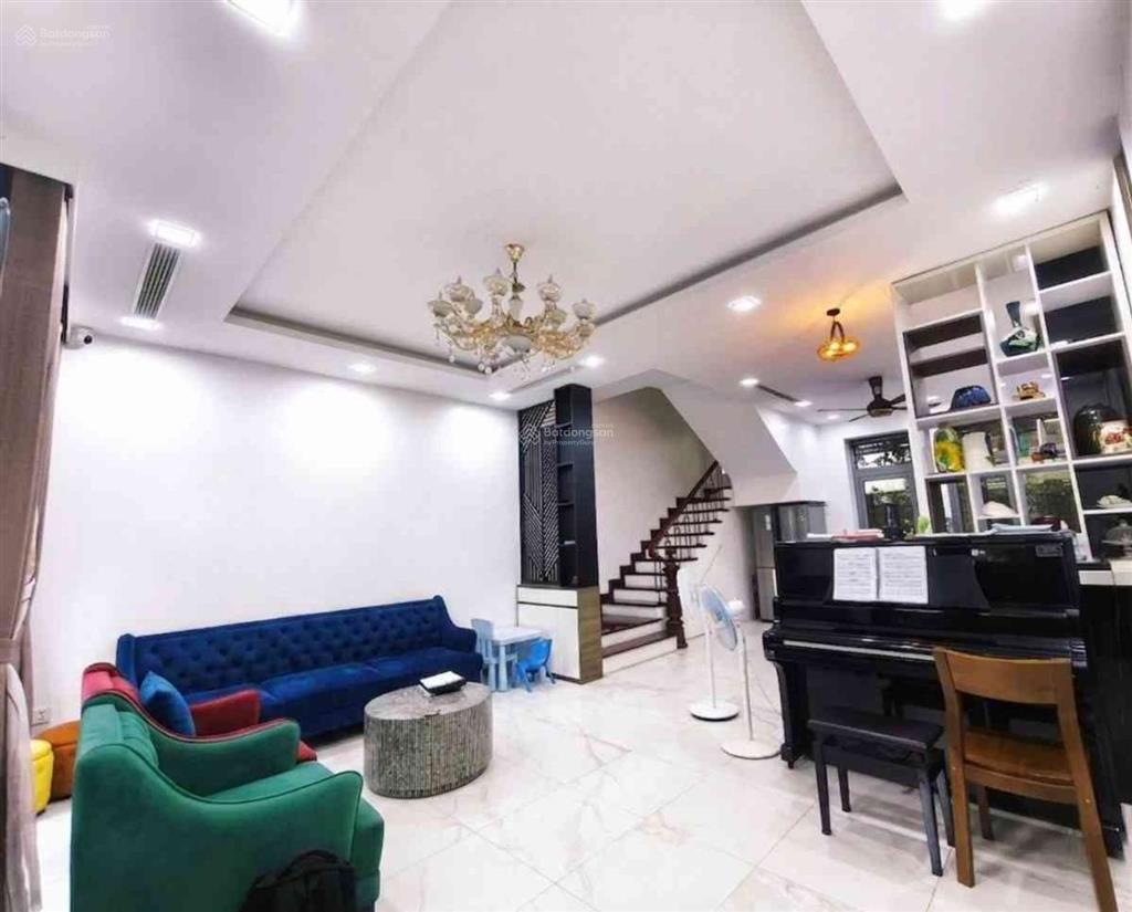 Bán biệt thự vinhomes riverside nguyệt quế dt 83m2 giá 37.3 tỷ có tl