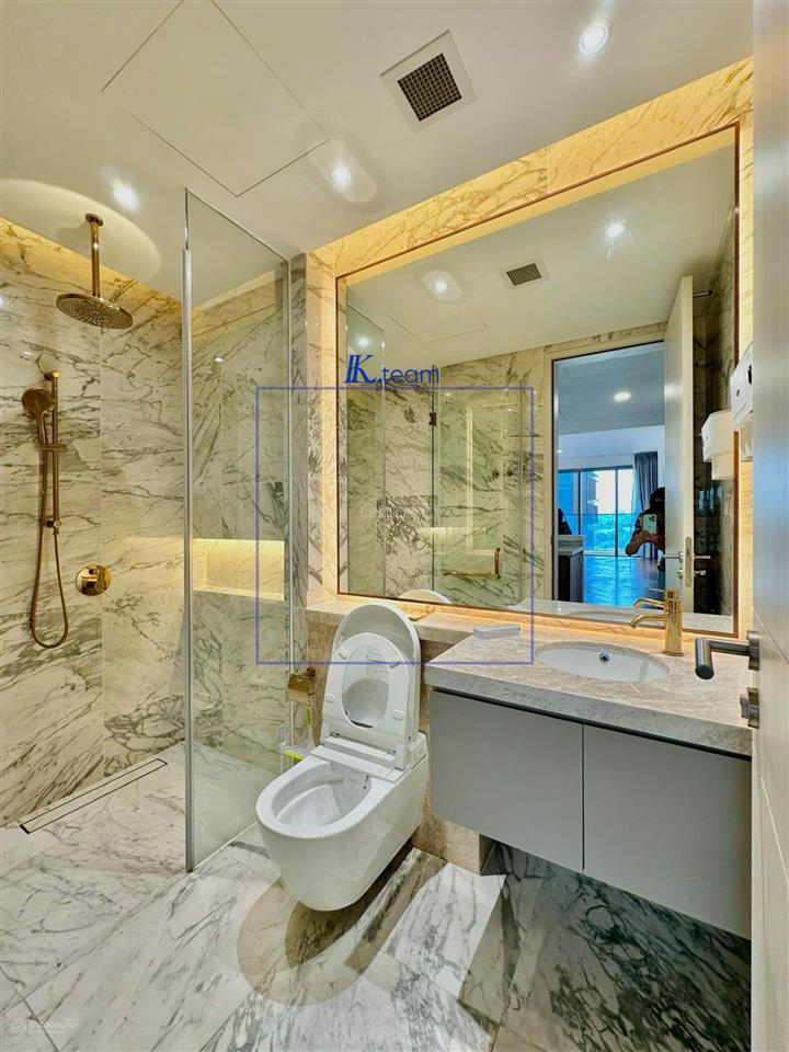 Cove 3pn cove 49 tỷ chủ nhà thiện chí bán có thể cho thuê được 8090tr/tháng deal ạ