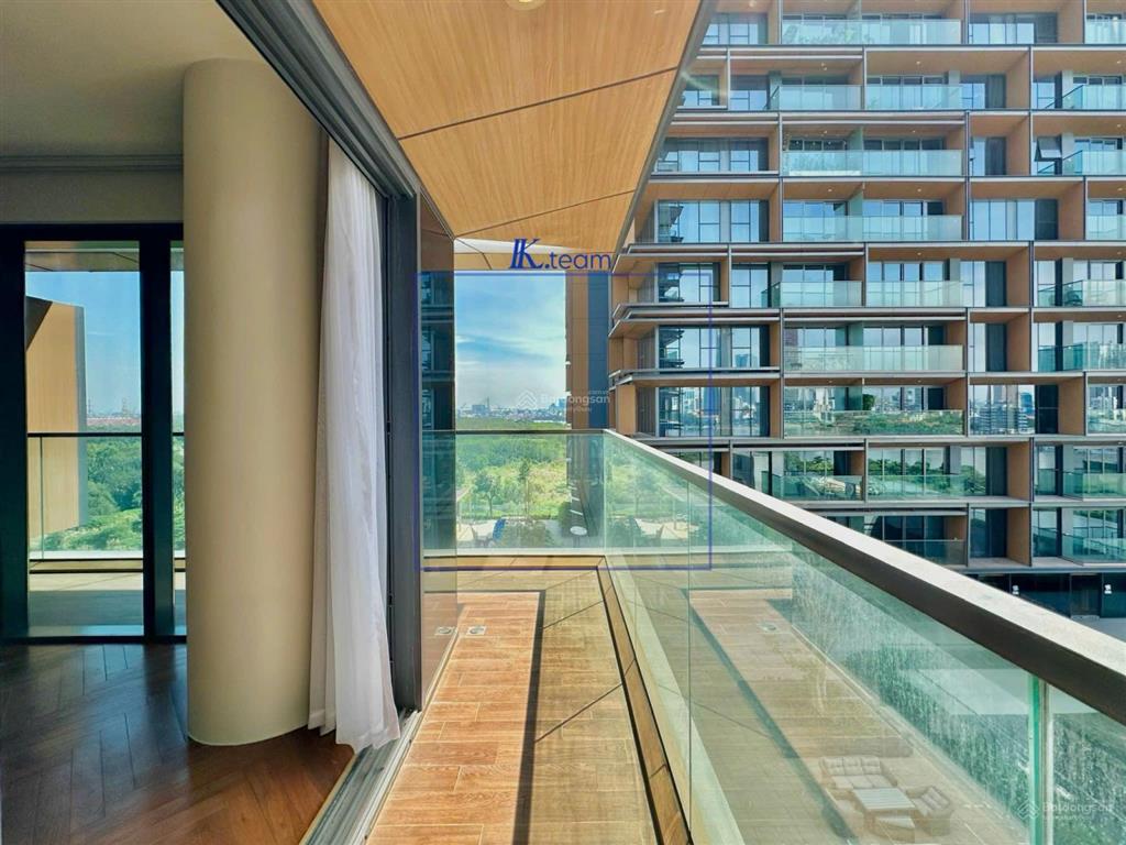 Cove 3pn cove 49 tỷ chủ nhà thiện chí bán có thể cho thuê được 8090tr/tháng deal ạ