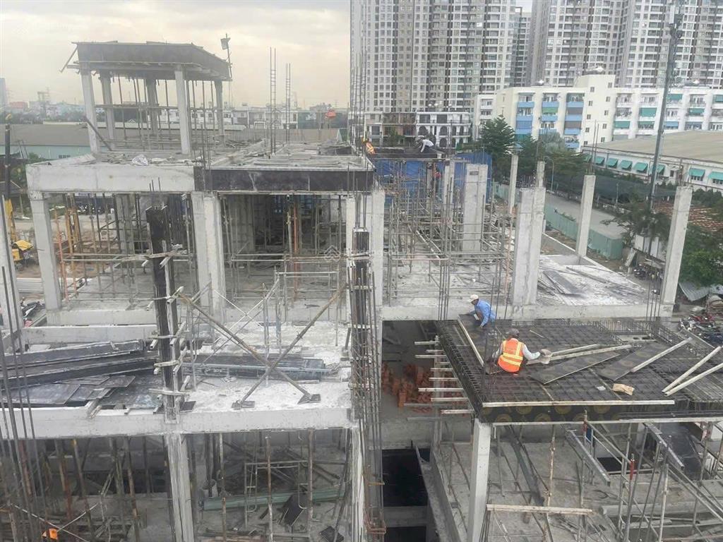 Nhà liền kề 1 trệt 4 lầu akari chỉ 7 tỷ, giá tốt khu compound cao cấp