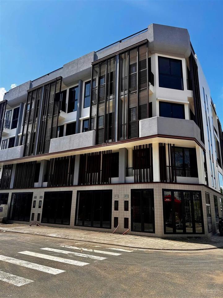 Thanh toán hiện tại 2,4 tỷ nhà phố sei harmony cách võ văn kiệt chỉ 200m  giá siêu tốt đầu tư