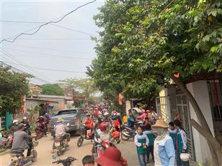 (rẻ 30%) đất 103m2 làn 2 đường hồ chí minh, cách hoà lạc chỉ 40p  chỉ 370 triệu