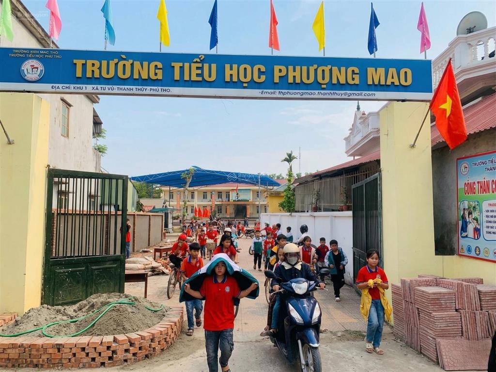 (chính chủ) bán đất 93m2 gần trường chợ, đường thông, lô góc, cách hoà lạc 45p, giá 6xx triệu