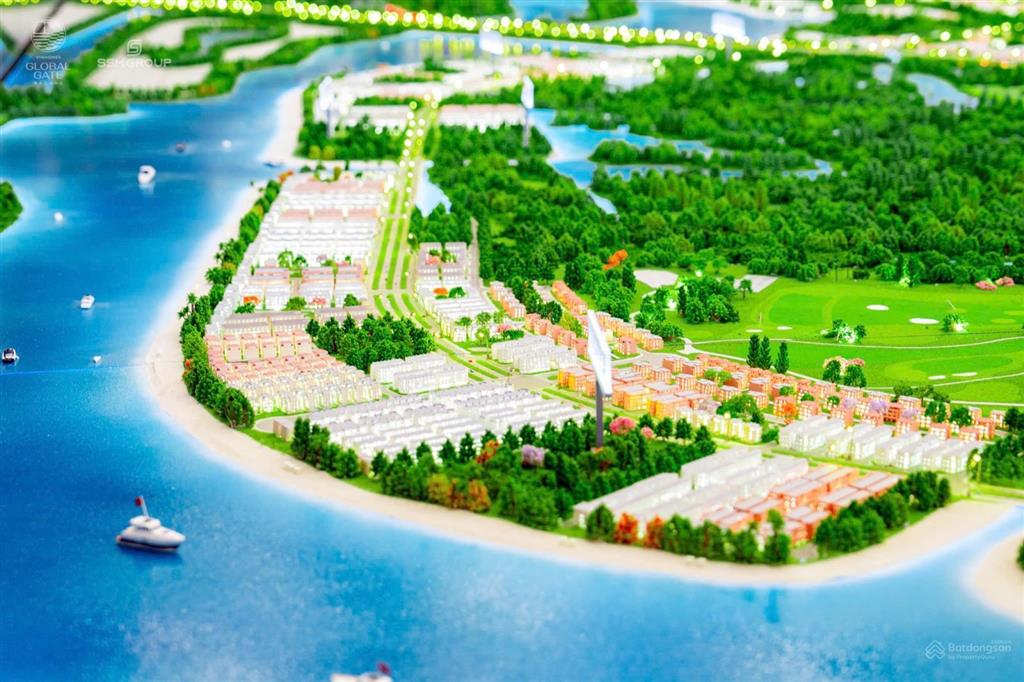 Bán căn song lập 162m2 view vườn hoa vinhomes hạ long