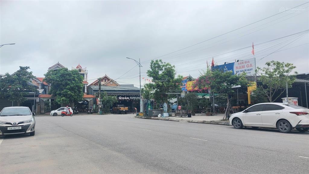 Bán ô đất 110m2, trục đường kinh doanh, nam ga  bãi cháy, hạ long