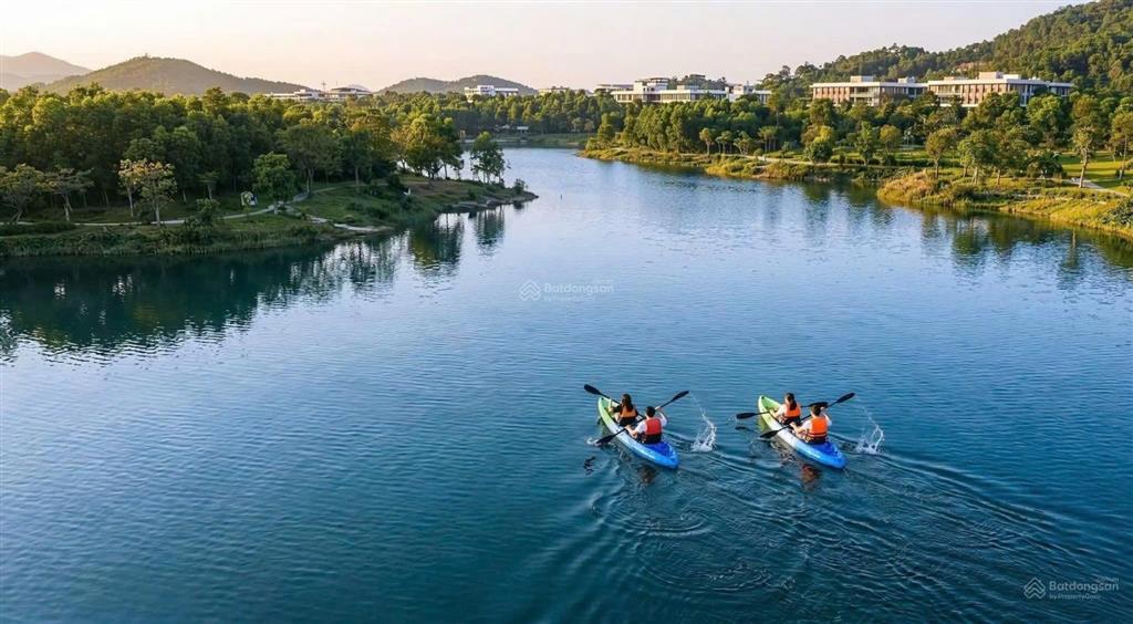 Bám căn biệt thự song lập tdnd  48, hạ long xanh
