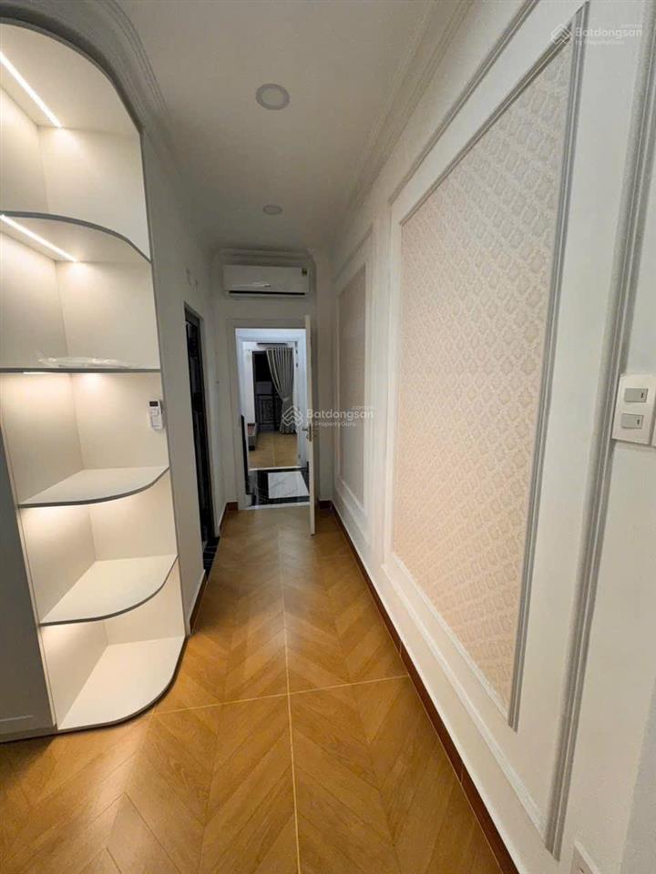 Bán nhà mới đường phan xich long vào ở ngay  khu phố ẩm thực dân trí