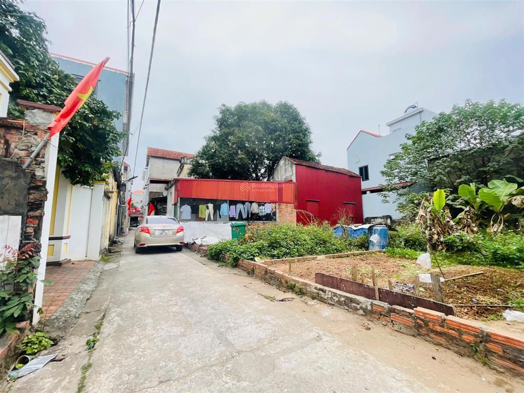 Chính chủ bán đất la thạch đan phượng  ngõ thông oto vào 64m2  4ty4