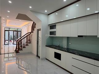 Chính chủ bán căn nhà 50m² tái định cư tu hoàng, giá 13ty9 đường vỉa hè ô tô tránh nhau