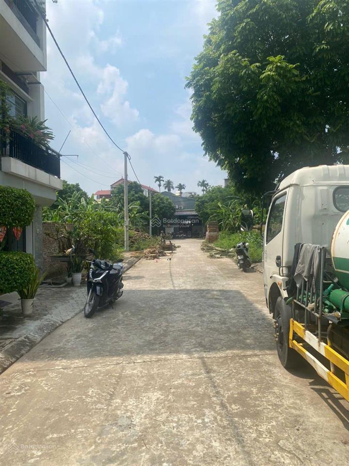 Bán đất đấu giá 70m2 thị trấn phùng giá chỉ 4,2 tỷ