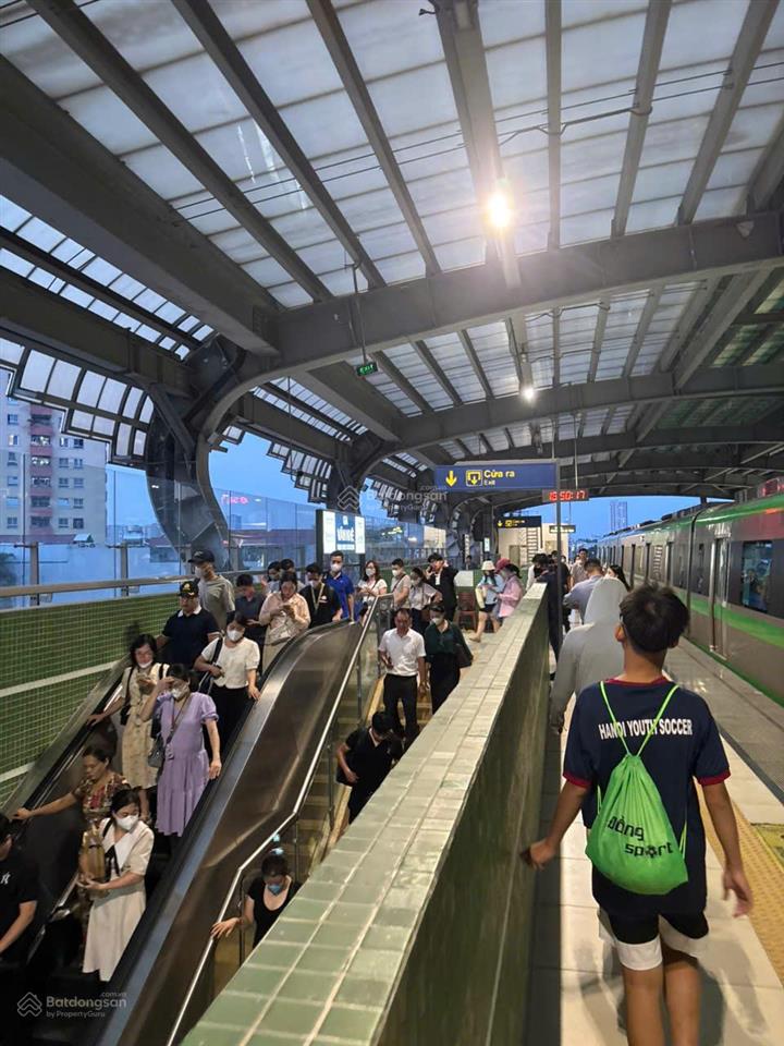 Căn hoa hậu 80m 2n2vs toà ct4 yên nghĩa tầng trung nội thất an cường