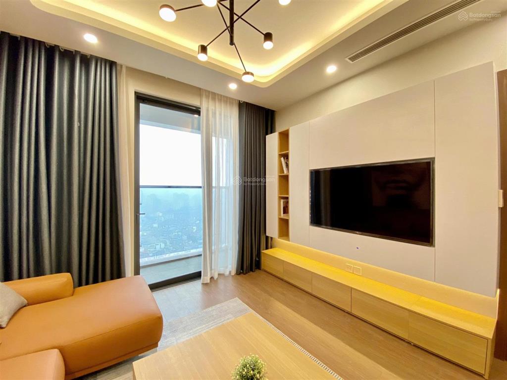 Hot chính chủ cho thuê căn góc sky park  128m2, 3pn + 1 kho, full  28tr.  0899 511 ***