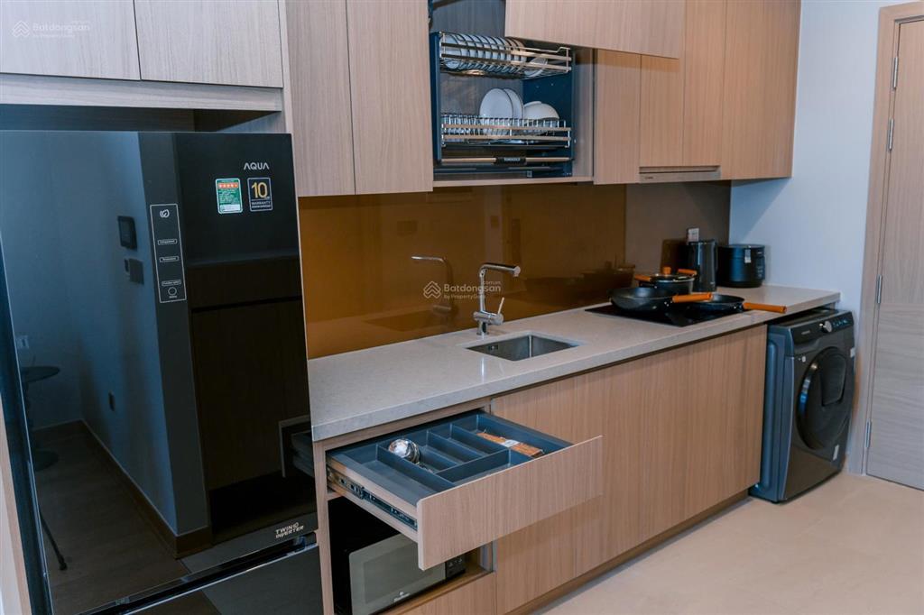 Hot cho thuê căn hộ studio lancaster  50m2, full, giá 15tr.  0899 511 ***