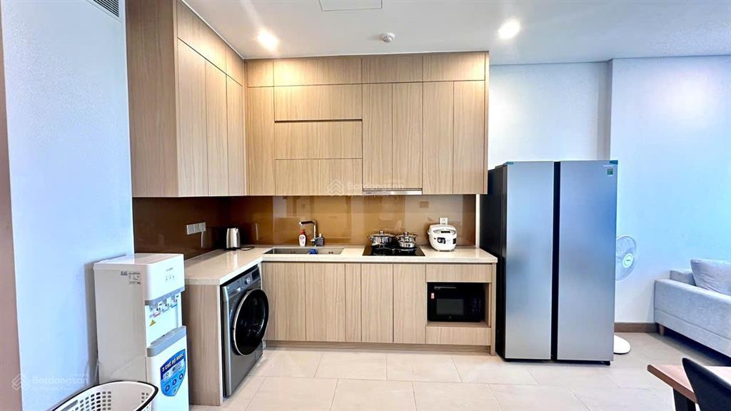 Hot cần cho thuê căn hộ 2 pn, full đồ, tại 219 trung kính,  0899 511 ***