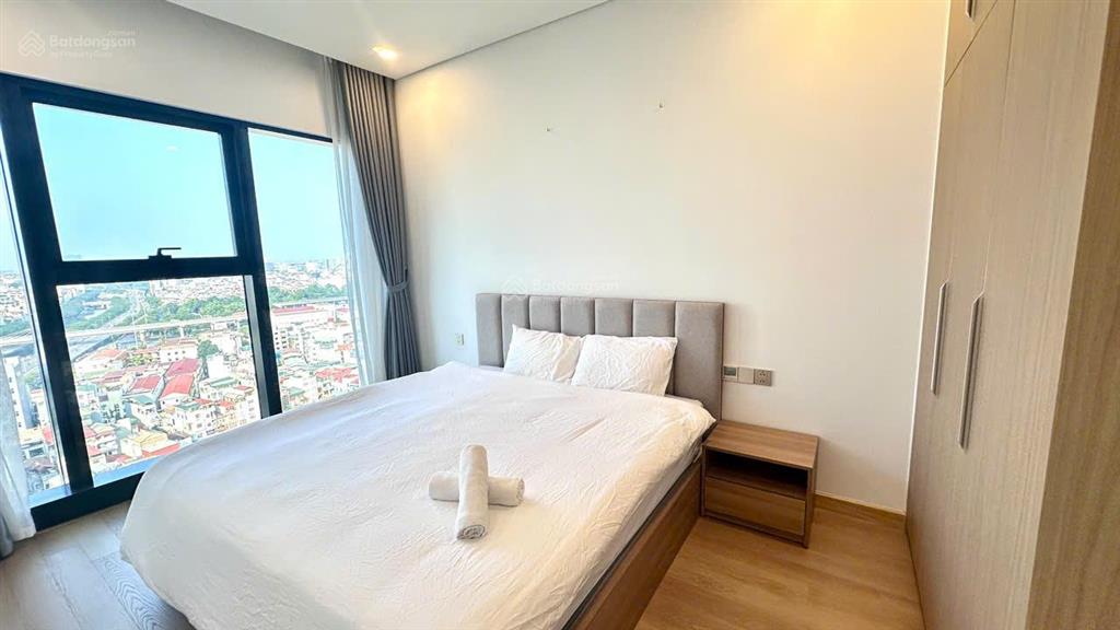Hot cần cho thuê căn hộ 2 pn, full đồ, tại 219 trung kính,  0899 511 ***