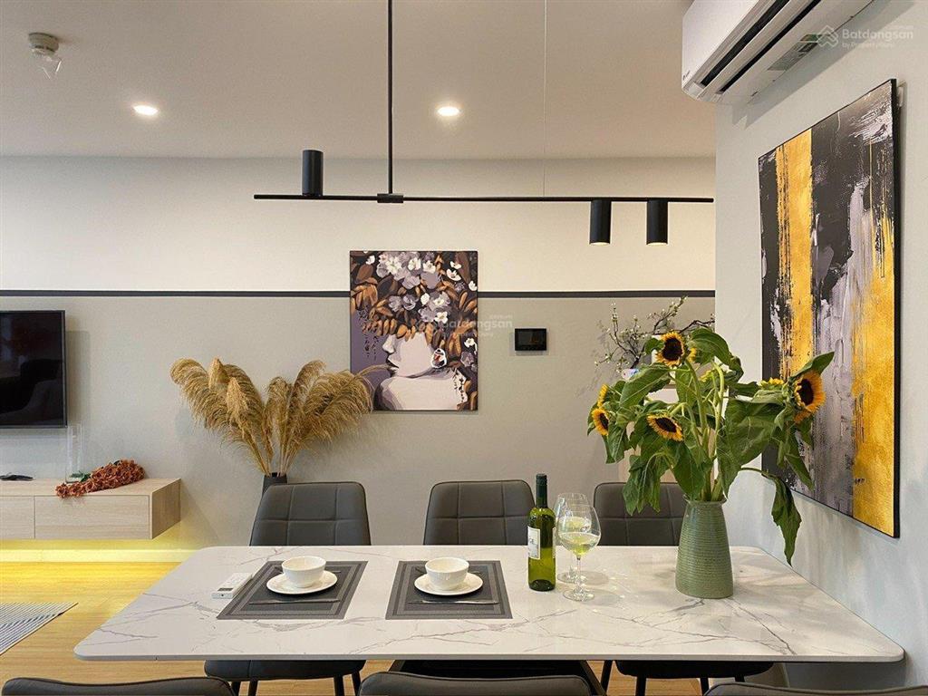 Hiếm cho thuê căn hộ hoa hậu 120m2, 3pn, full tại flc 265, giá 20tr/th,  0899 511 ***