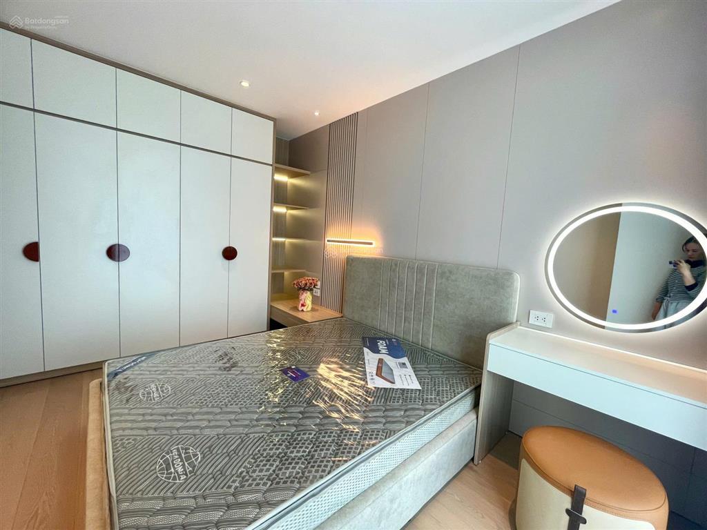 Chính chủ cho thuê the nelson láng hạ, 80m2, 2pn, full  32tr.  0899 511 ***