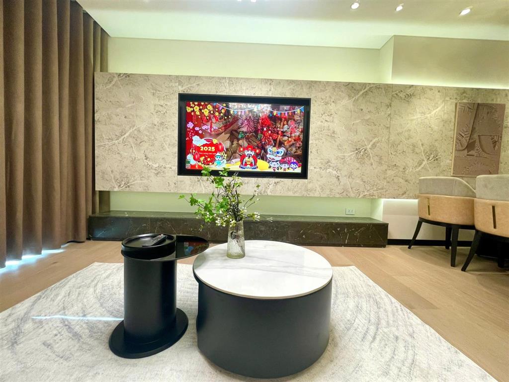Chính chủ cho thuê the nelson láng hạ, 80m2, 2pn, full  32tr.  0899 511 ***