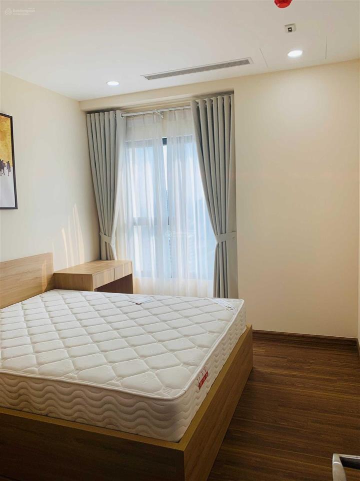 Chính chủ cho thuê căn hộ star tower  dương đình nghệ, 145m2, 3pn, full. 20tr.  0899 511 ***