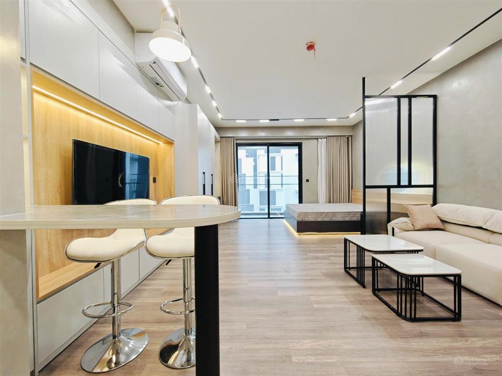 Hot chính chủ cho thuê studio, west point, 38m2, full, 14tr.  0899 511 ***