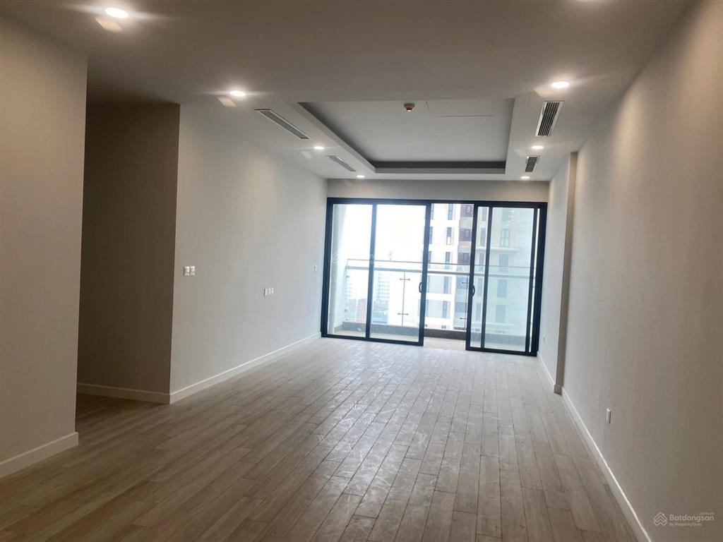Hiếm cho thuê căn 120m2, 3pn, 2wc, mới 100% tại brg lê văn lương, 22tr/th  0899 511 ***