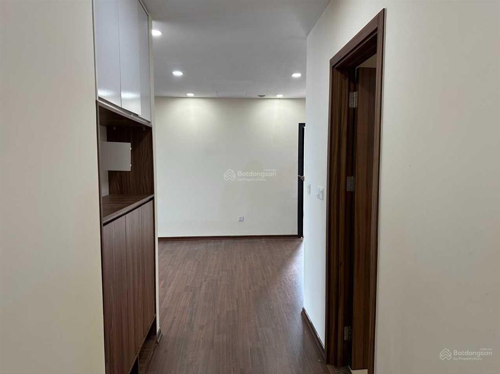 Hot một trong số ít 1 căn golden park  130m², 3pn, cơ bản, giá 19 triệu.  0899 511 ***