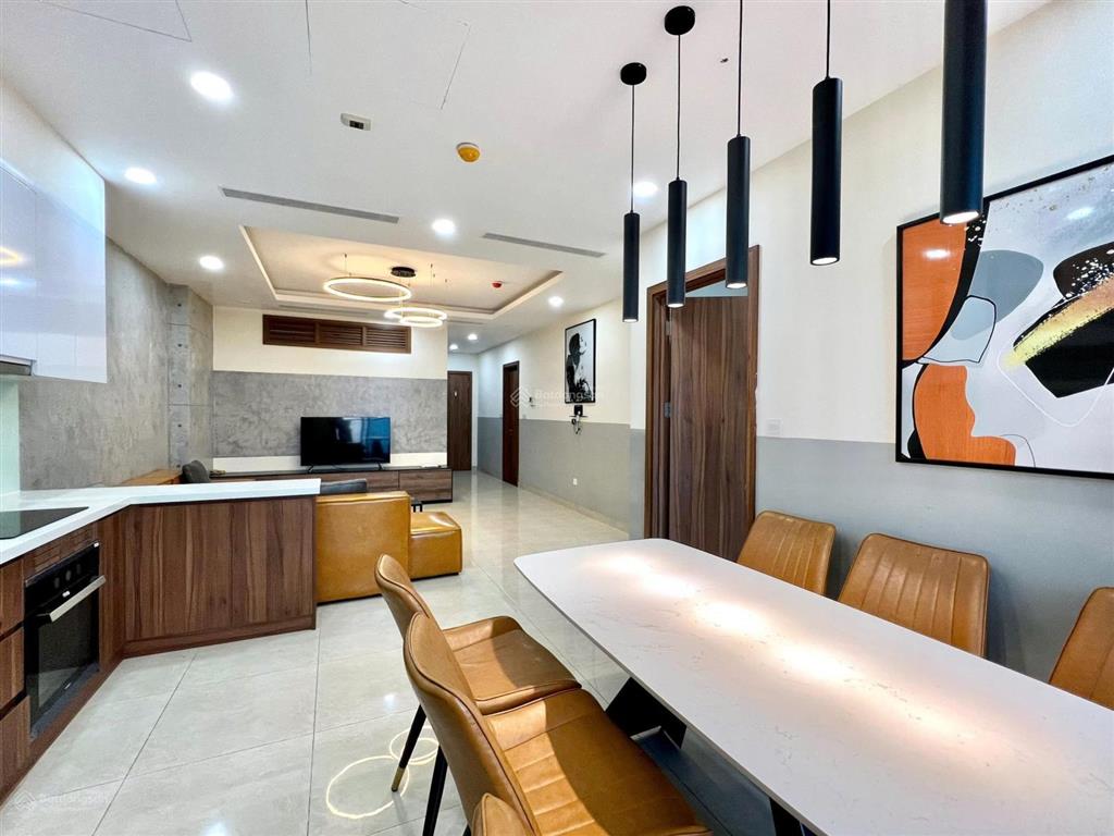 Hot chính chủ cho thuê căn góc sky park  75m2, 2pn, full  19,5 tr.  0899 511 ***