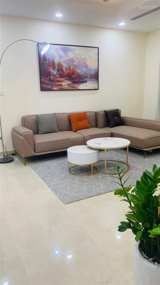 Không có căn giá tốt hơn cho thuê 2pn, 90m2, full đồ tại golden park  17tr.  0899 511 ***