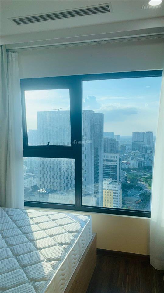 Không có căn giá tốt hơn cho thuê 2pn, 90m2, full đồ tại golden park  17tr.  0899 511 ***