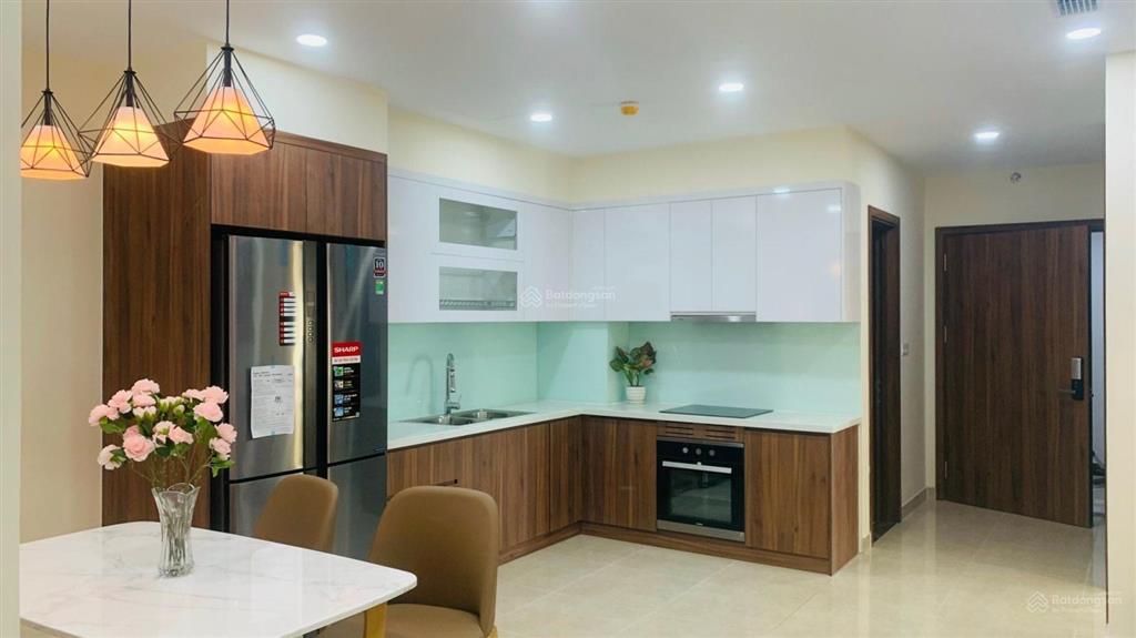 Không có căn giá tốt hơn cho thuê 2pn, 90m2, full đồ tại golden park  17tr.  0899 511 ***