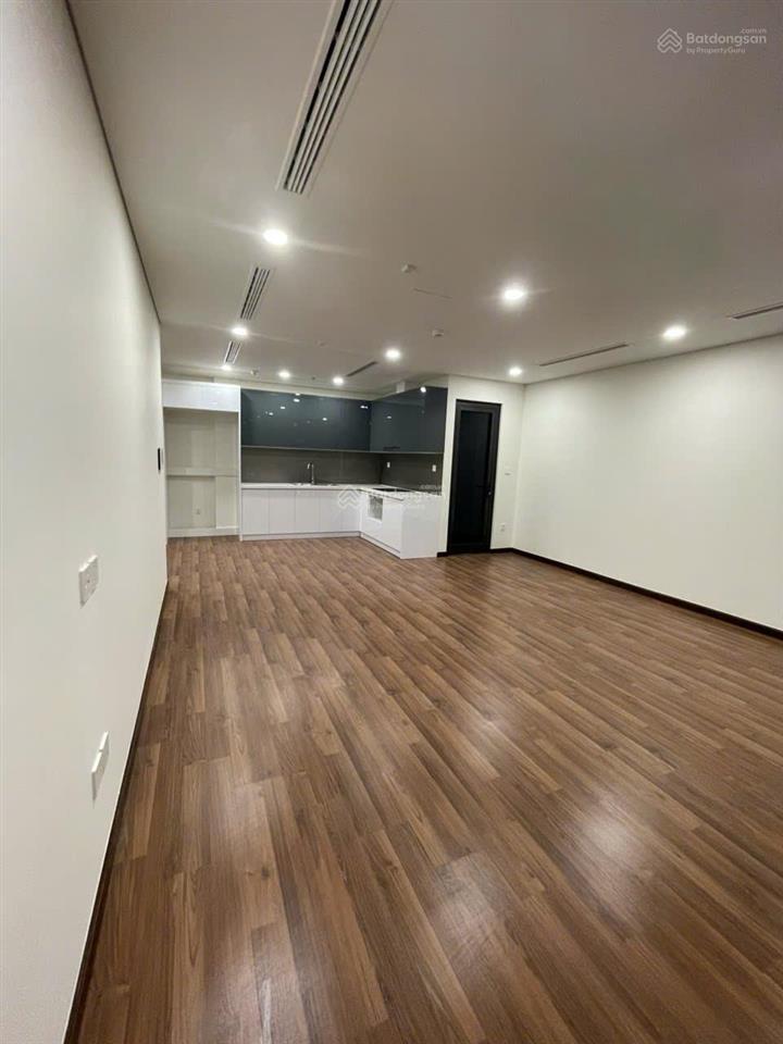Cho thuê căn hộ green diamond 93 láng hạ, 168m2, 3pn, 27tr   0899 511 ***