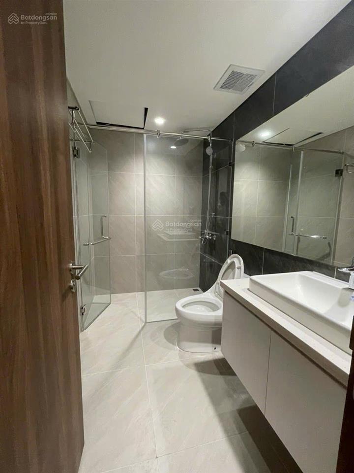 Cho thuê căn hộ green diamond 93 láng hạ, 168m2, 3pn, 27tr   0899 511 ***