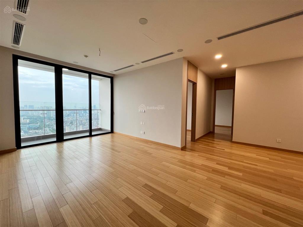 Hiếm cho thuê căn hộ 89m2, 2pn, cơ bản tại the zei, giá 16tr/th,  0899 511 ***