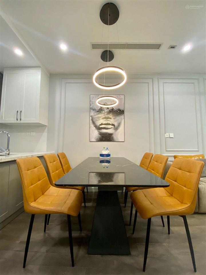 Hiếm cho thuê căn hộ 75m2, 2pn + 1 tại the sun, full. giá 17tr.  0899 511 ***
