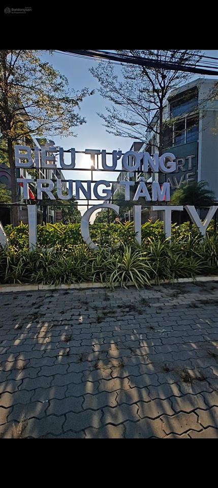 Bán đất tuyệt đẹp  250m2 (10m x 25m) giá 12.5 tỷ gần global city đường liên phường