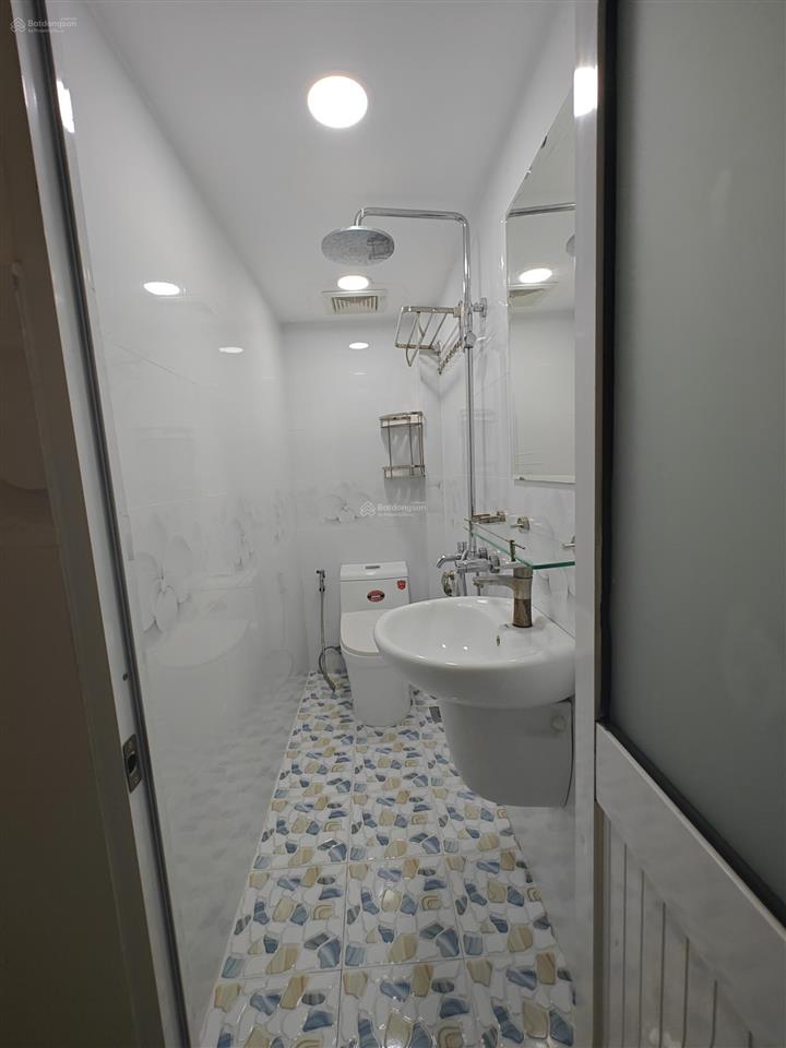 Bán căn nhà 67m2 giá 5.2 tỷ vị trí đường 160 lã xuân oai q.9 tp hcm