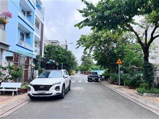 Bán lô đất 105m2 giá 9 tỷ 950 triệu đường d3 lê văn việt q.9 tp.hcm