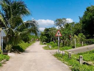 Cần bán lô góc full thổ cư tại xã tu bông