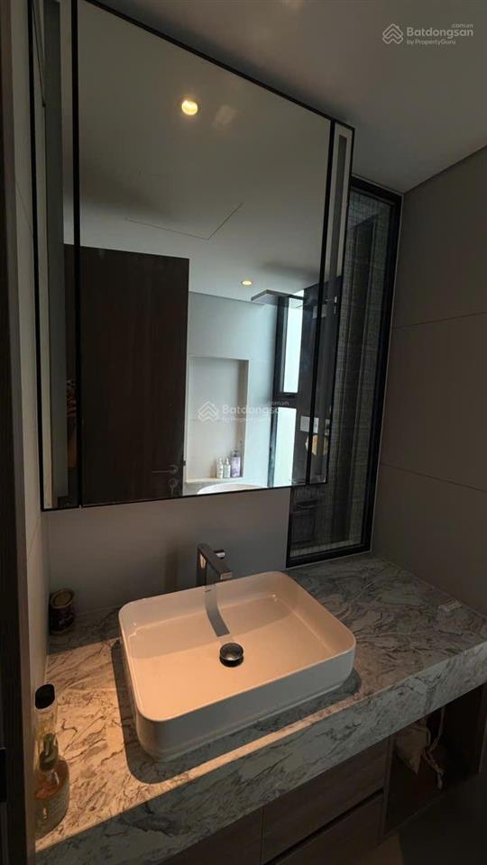 Cho thuê căn 3pn, nhà mới chưa ở chung cư cao cấp the nelson 29 láng hạ