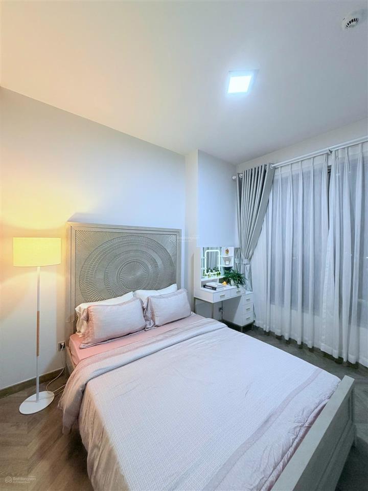 Hàng hiếm  căn hộ midtown m8, phú mỹ hưng. nhà đẹp giá tốt.  ngay 0912 264 ***