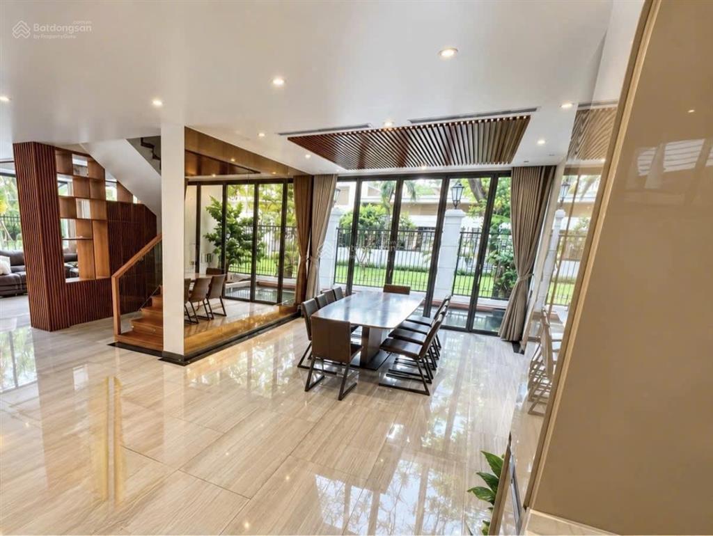 Biệt thự siêu vip khu mỹ hoàng, phú mỹ hưng. dt 420m2 giảm giá sâu 115 tỷ (thương lượng)