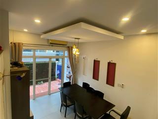 Cho thuê biệt thự hưng thái, 7x18m, giá 38 triệu xem nhà 0938 602 *** nhân