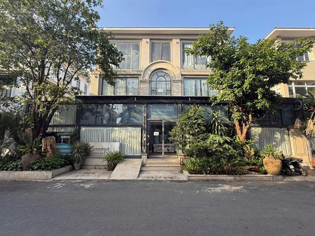 Cần bán villa mỹ hào, phú mỹ hưng, 304m², 119 tỷ  em 0938 602 *** nhân