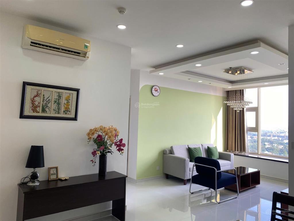 Căn hộ la casa hoàng quốc việt, q.7, dt 80m2, giá 4.7 tỷ 0938 602 *** nhân