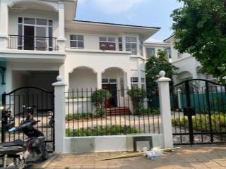 Cho thuê biệt thự hưng thái, phú mỹ hưng, giá 55 triệu/tháng.  0938 602 *** nhân
